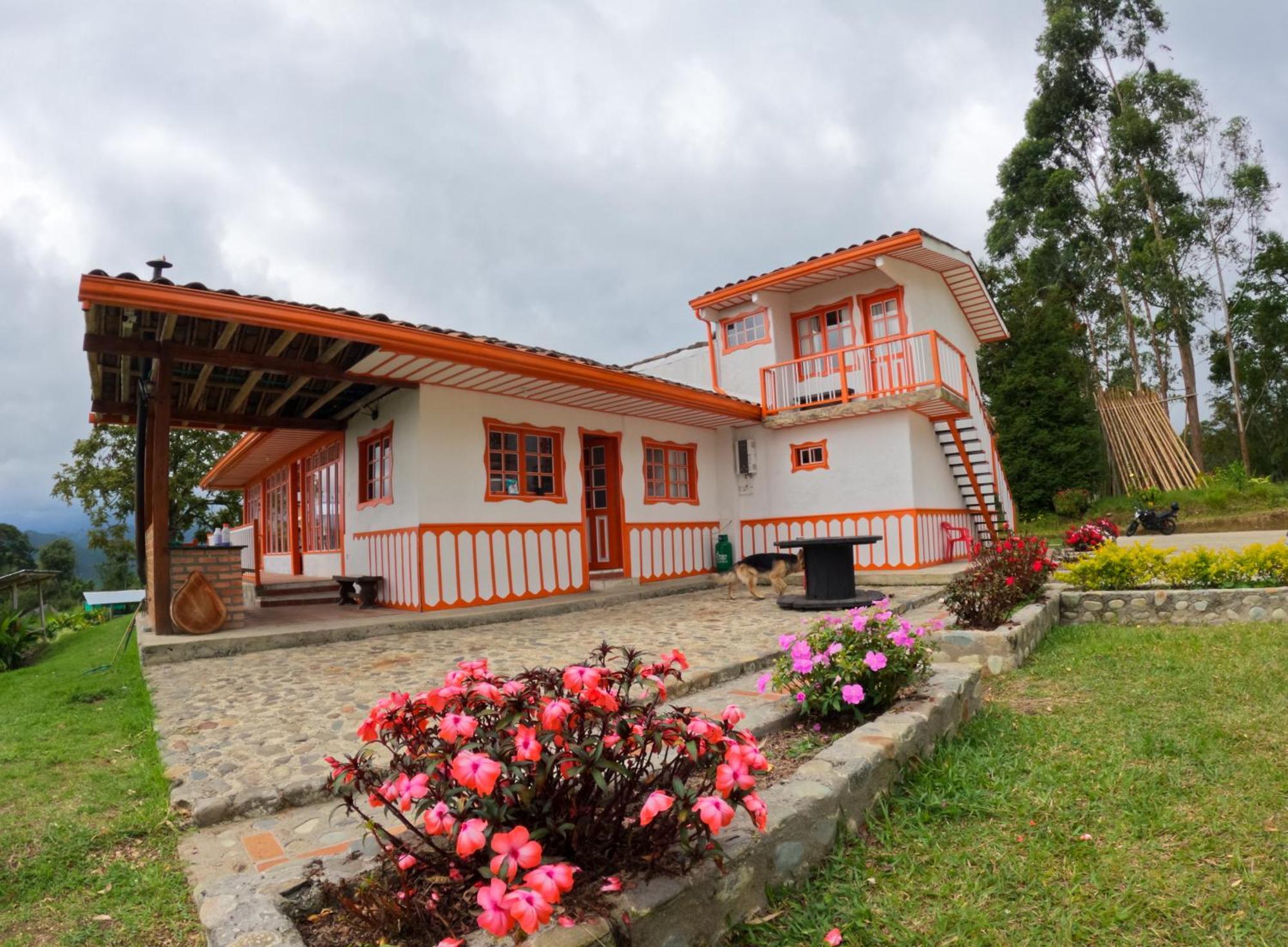 סאלנטו Ecohotel Entrebosques מראה חיצוני תמונה